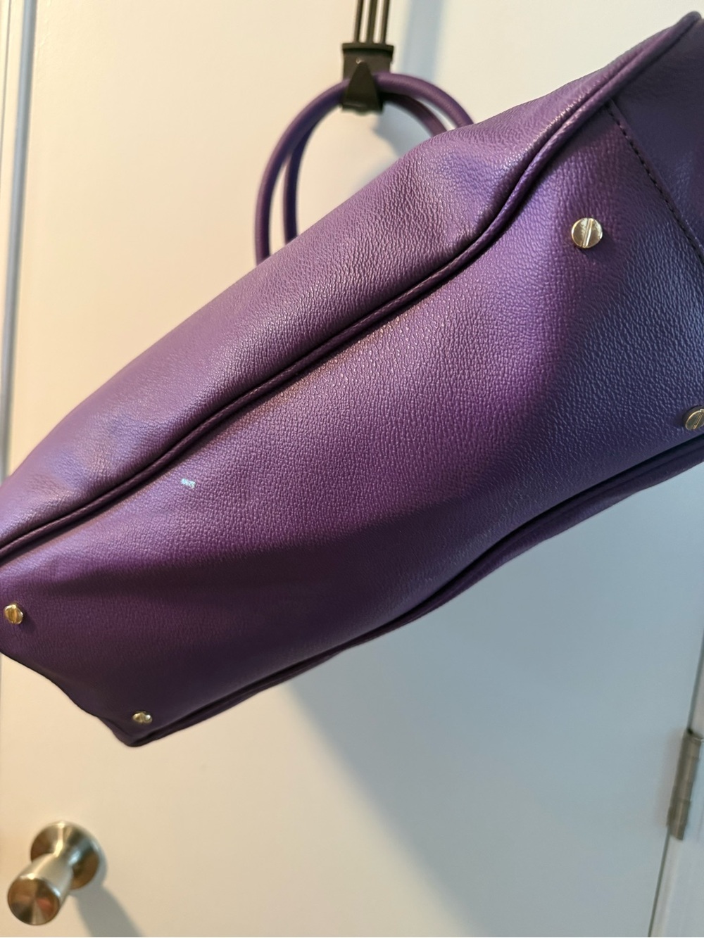 Tory Burch Violet Leather Tote with Gold Hardware - Picture 4 of 13